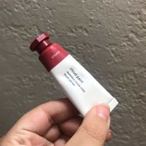 GLOSSIER cloud paint in storm